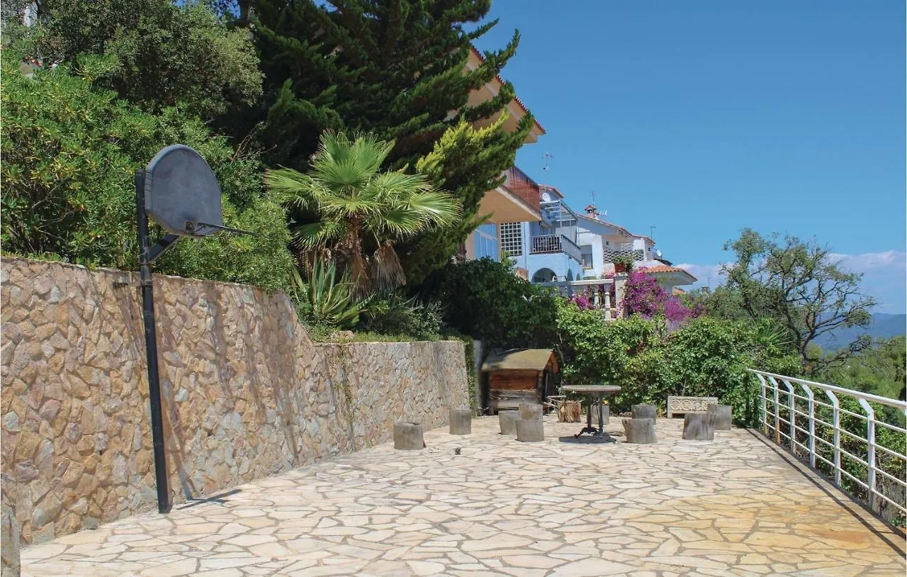 Nice Home In Blanes With Wifi