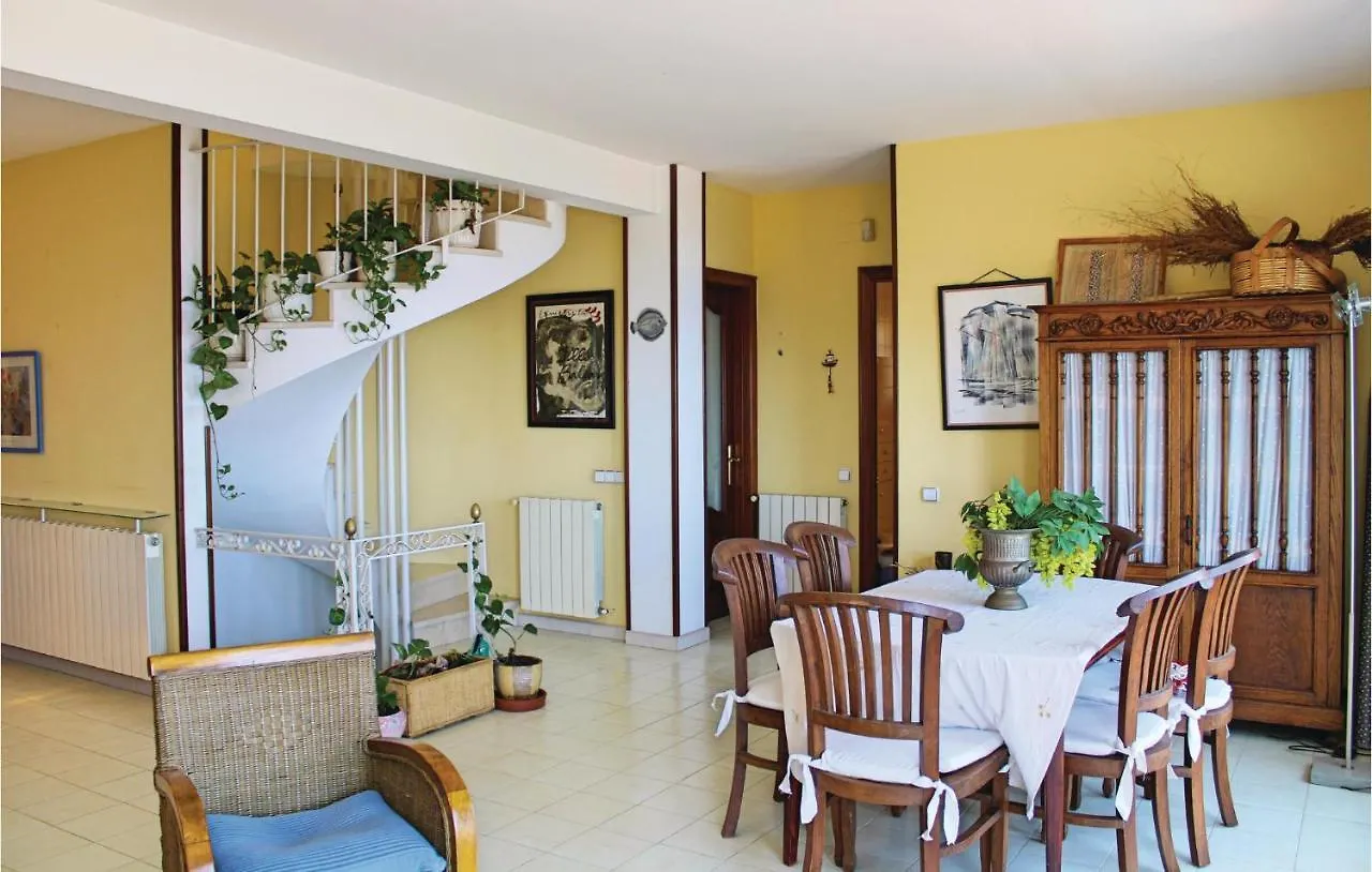 Casa vacanze Nice Home In Blanes With Wifi